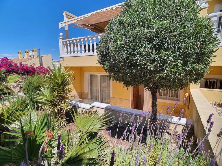 Town House for Sale in Costa Blanca Benimar, Alicante 2