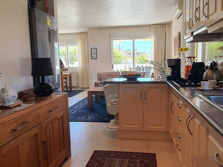 Town House for Sale in Costa Blanca Benimar, Alicante 5