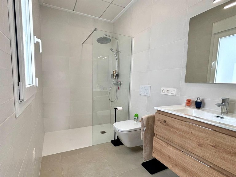 Villa for Sale in Benijófar, Alicante 16
