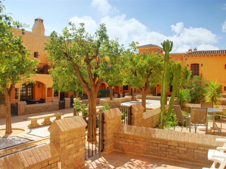 Apartment for Sale in Desert Springs, Almeria 11