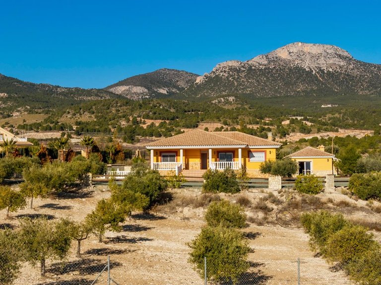 Villa for Sale in Lorca, Murcia 1