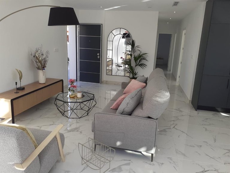 Villa for Sale in Los Montesinos, Alicante 4