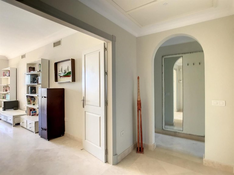 Apartment for Sale in Casares, Malaga 10
