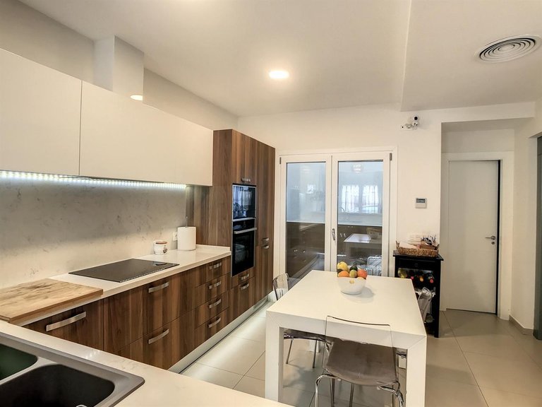 Town House for Sale in Estepona, Malaga 3