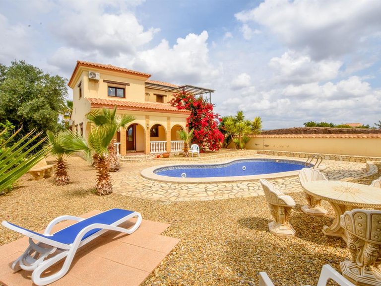 Villa for Sale in Cucador El, Almeria 1