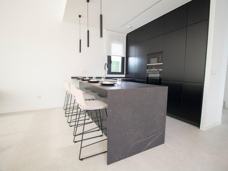 Villa for Sale in Finestrat, Alicante 11