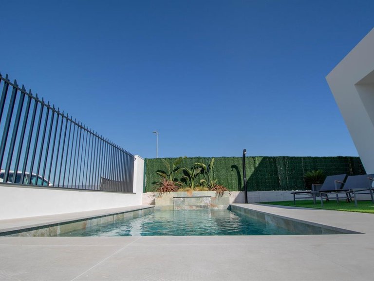 Villa for Sale in Finestrat, Alicante 40