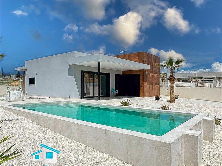 Villa for Sale in Los Gallardos, Almeria 1