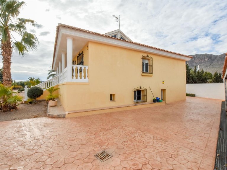 Villa for Sale in Pilar De Jaravia, Almeria 40