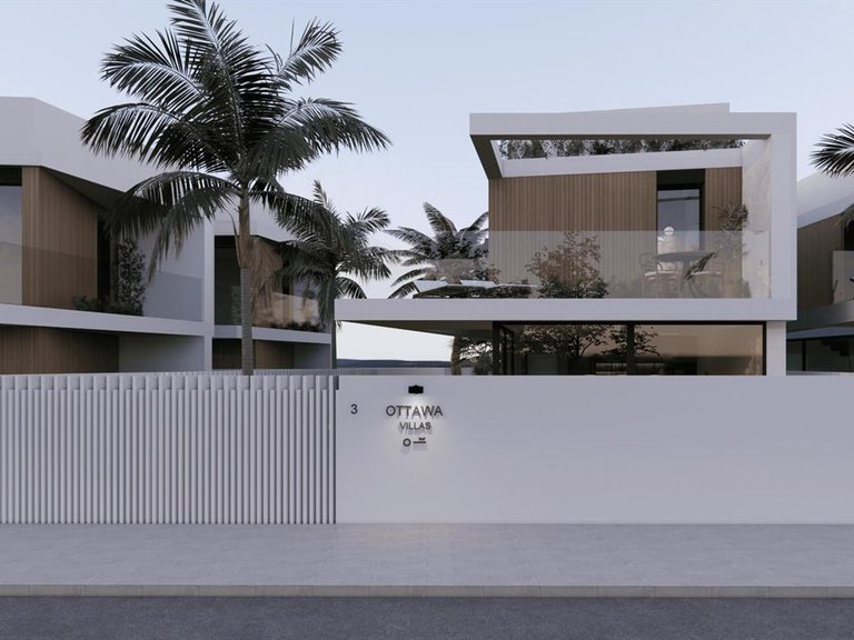 Villa for Sale in Torre De La Horadada, Alicante 1