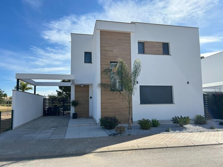 Villa for Sale in Roda, Murcia 12