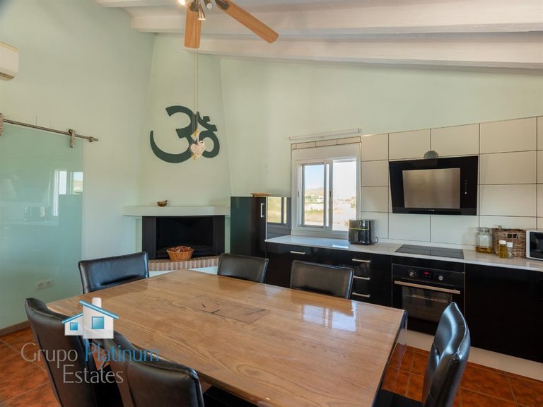 Villa for Sale in Antas, Almeria 39