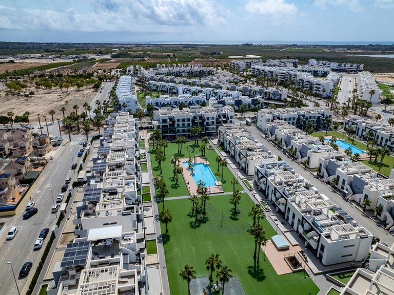 Apartment for Sale in Almarjal, Alicante 21