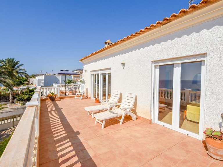 Villa for Sale in El Calon, Almeria 8