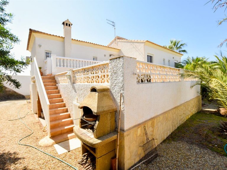 Villa for Sale in El Calon, Almeria 23