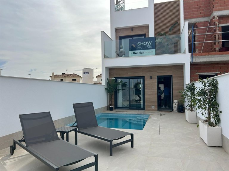 Villa for Sale in San Pedro Del Pinatar, Murcia 24