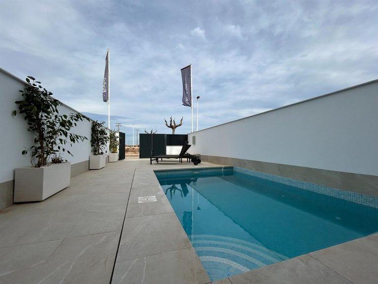 Villa for Sale in San Pedro Del Pinatar, Murcia 25