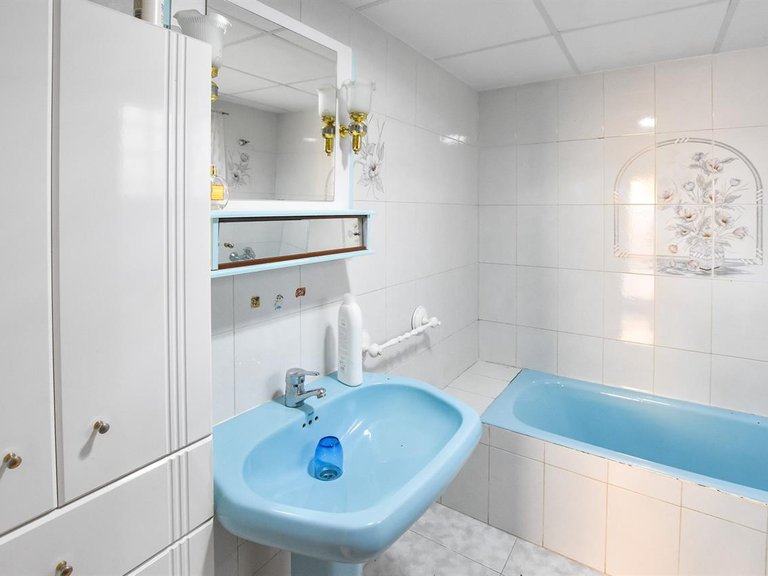 Villa for Sale in Alfoquia La, Almeria 15