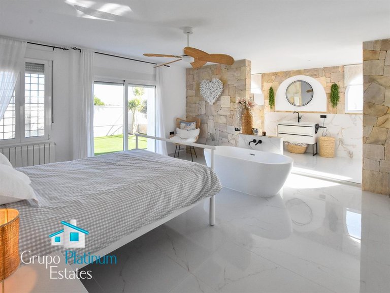 Villa for Sale in Palomares, Almeria 21