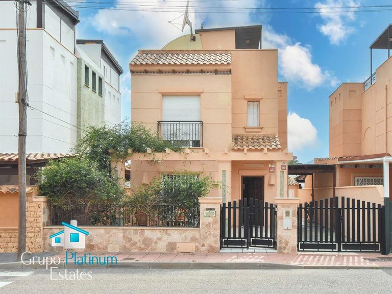 Villa for Sale in San Juan De Los Terreros, Almeria 1