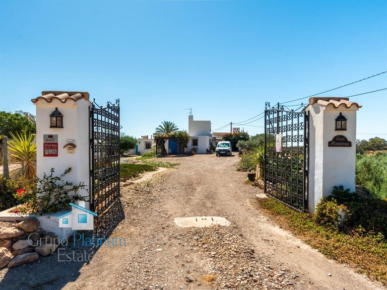 Villa for Sale in Pilar De Jaravia, Almeria 4