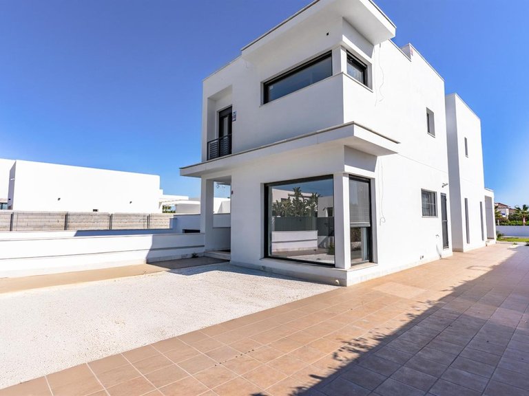 Villa for Sale in Vera-playa, Almeria 2