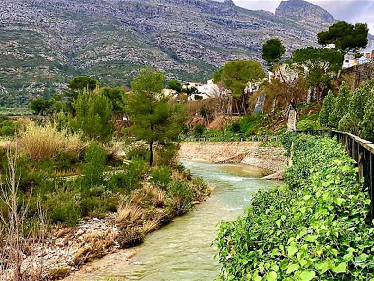 Villa for Sale in Pedreguer, Alicante 20