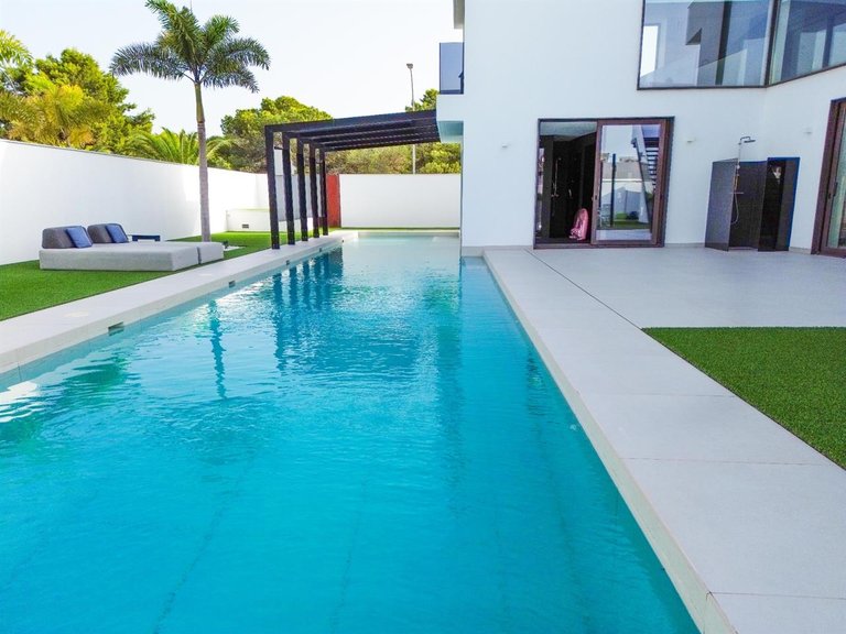 Villa for Sale in Vera-playa, Almeria 5