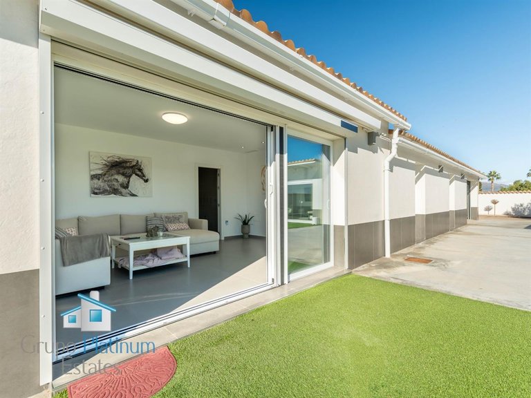 Villa for Sale in Esparragal De Puerto Lumbreras, Murcia 4