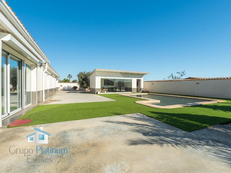 Villa for Sale in Esparragal De Puerto Lumbreras, Murcia 6