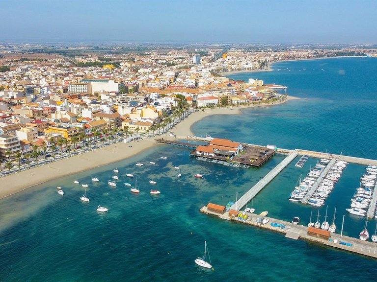 Apartment for Sale in Alcazares Los, Murcia 42