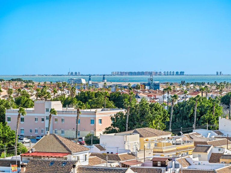 Apartment for Sale in Alcazares Los, Murcia 38