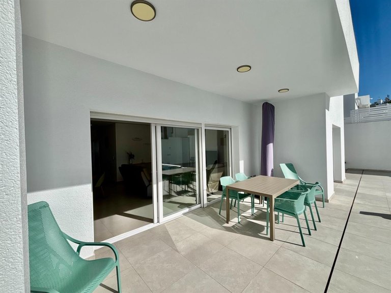 Villa for Sale in BenijÓfar, Alicante 5
