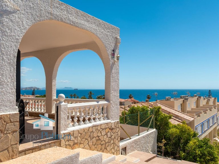 Villa for Sale in Pozo Del Esparto, Almeria 1