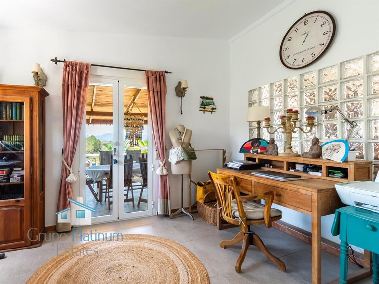 Villa for Sale in Aljambra La, Almeria 12