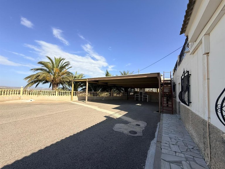 Villa for Rent in Taberno, Almeria 1