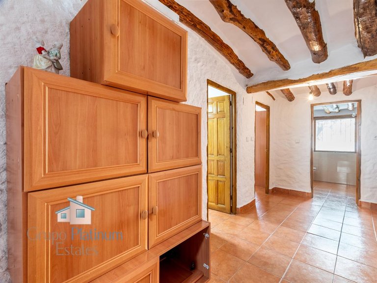 Villa for Sale in Hueneja, Granada 13