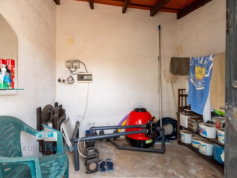 Villa for Sale in Hueneja, Granada 25
