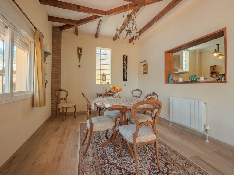 Villa for Sale in Alhaurin El Grande, Malaga 15