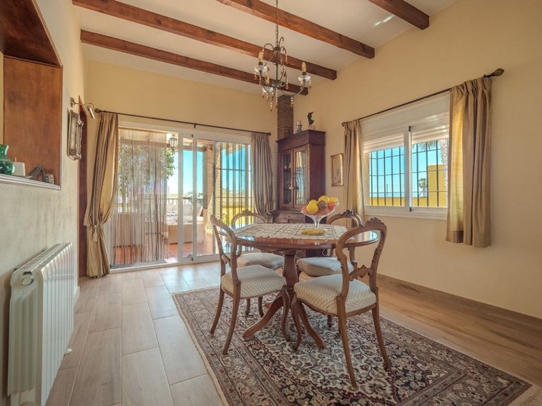 Villa for Sale in Alhaurin El Grande, Malaga 16