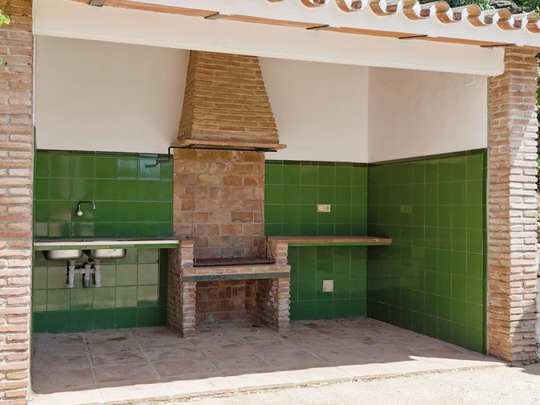 Villa for Sale in Alhaurin El Grande, Malaga 10