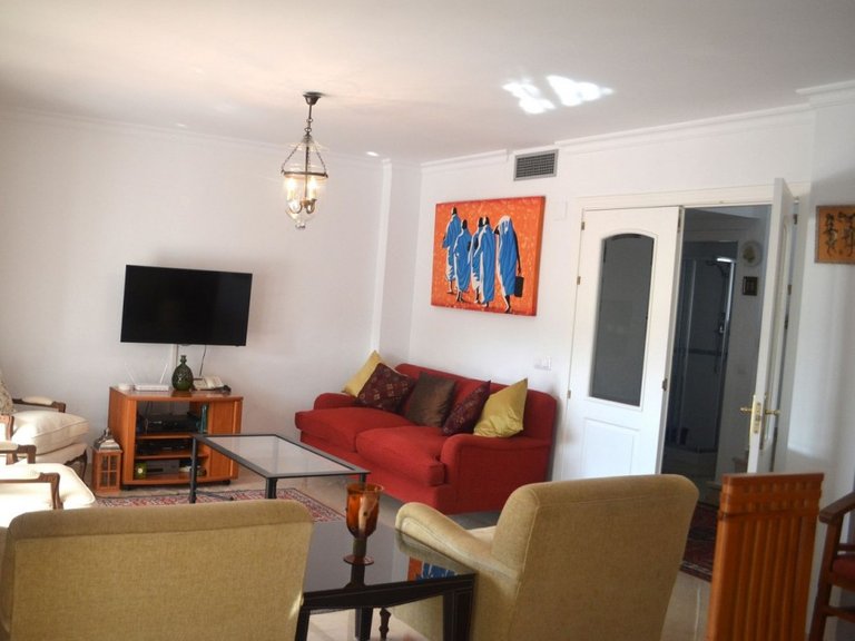 Villa for Sale in Alhaurin El Grande, Malaga 8