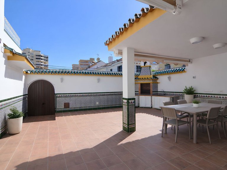 Villa for Sale in Fuengirola, Malaga 3