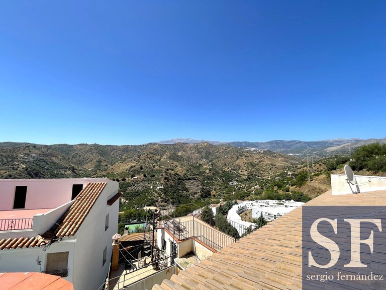 Apartment for Sale in Sayalonga, Malaga 18