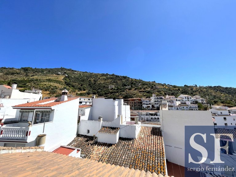 Apartment for Sale in Sayalonga, Malaga 19