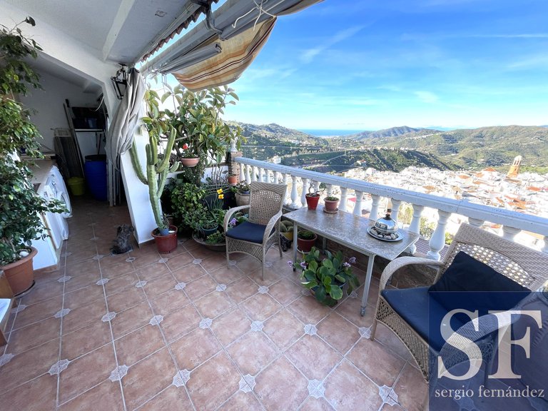Apartment for Sale in Cómpeta, Malaga 1