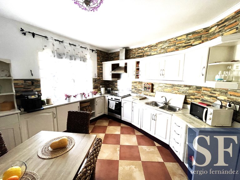Apartment for Sale in Cómpeta, Malaga 7