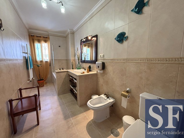 Apartment for Sale in Cómpeta, Malaga 12