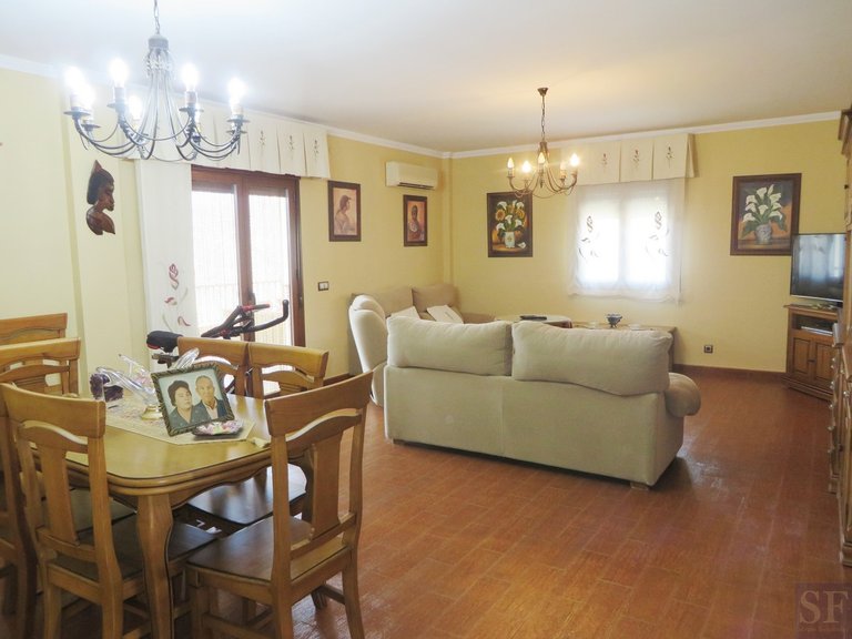 Villa for Sale in Sayalonga, Malaga 3