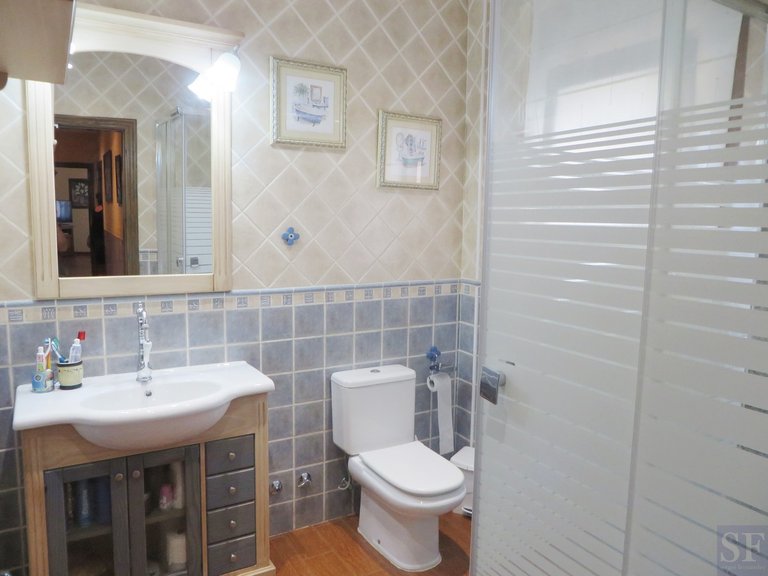 Villa for Sale in Sayalonga, Malaga 16